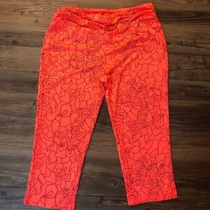 Neon pink patterned cropped leggings